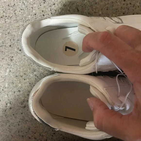 DKNY Women’s Size 7 Abeni Lace up White and Silver Sneakers - Picture 3 of 12